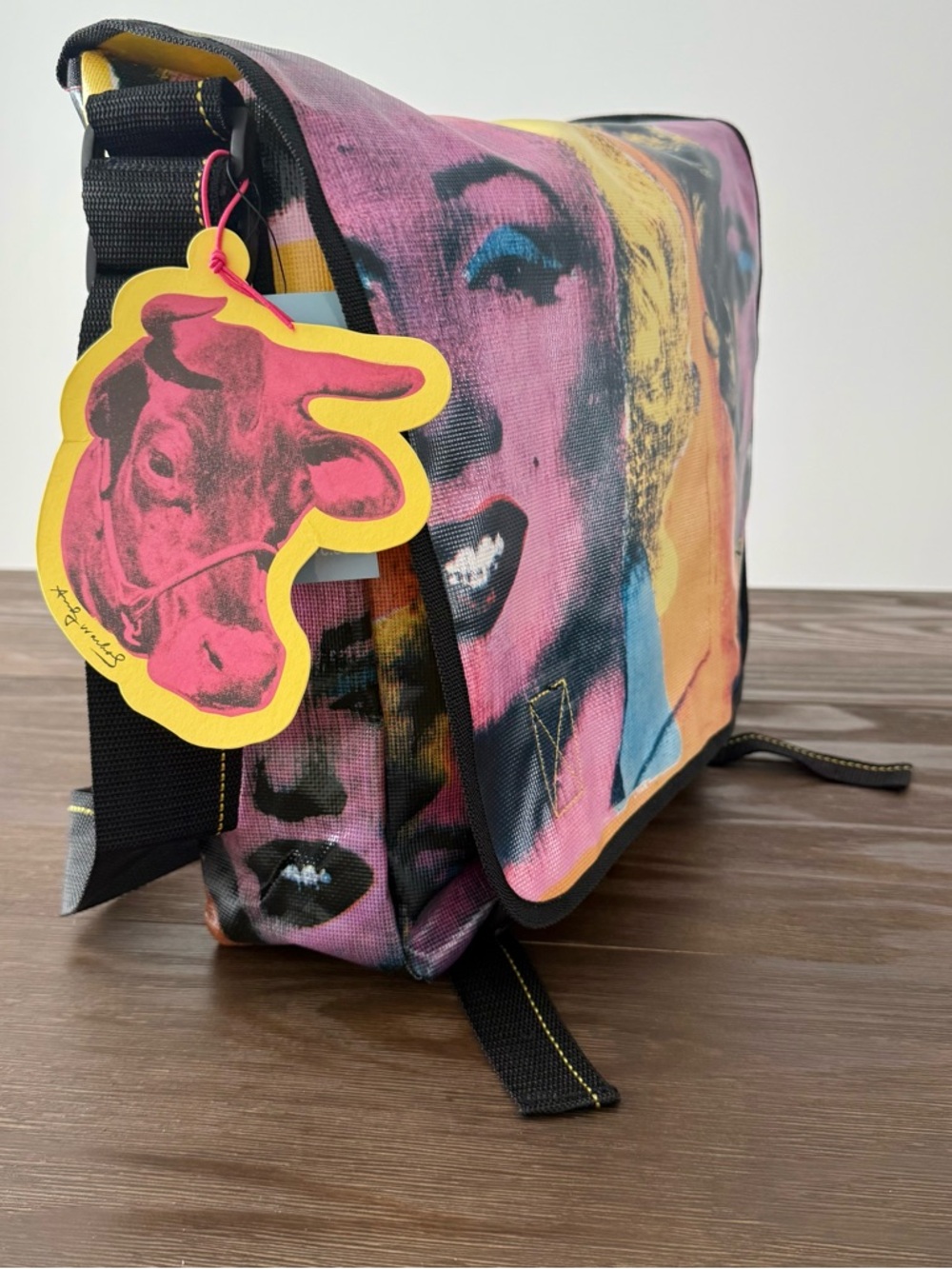 NEW Andy Warhol Loop Marilyn Monroe Pop Art Messenger Bag - Picture 4 of 9